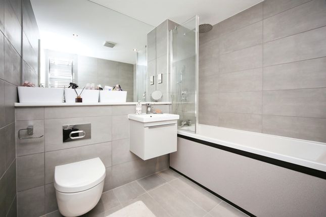 Flat for sale in Streetsbrook Road, Solihull