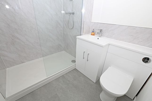 217 Hazebrouck Road, Faversham photo 4