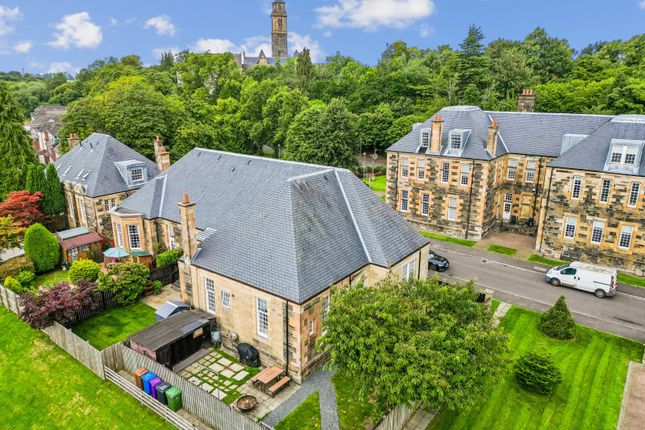 2-bed house on 20, Parklands View, Crookston, Glasgow, £250,000