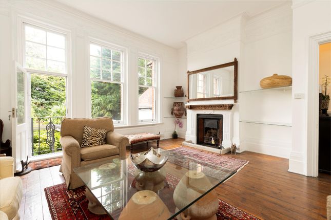 Thumbnail Flat for sale in West Hill, London