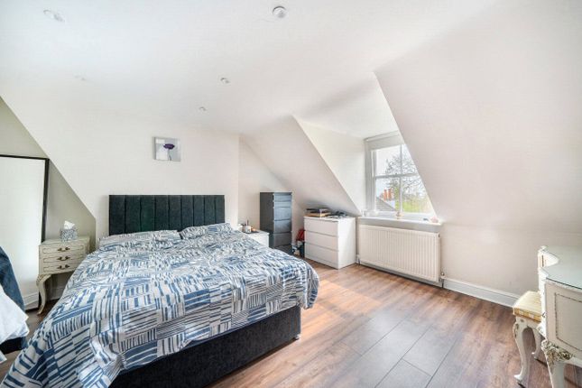 Flat A, 19, Waldegrave Road, London photo 4