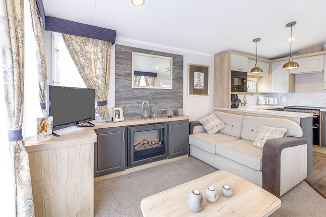 100 Rayford Park, Tiddington Road, Stratford Upon Avon photo 3