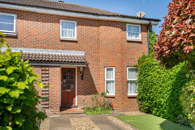 2-bed house on 39, Broadwater Crescent, Welwyn Garden City, £350,000