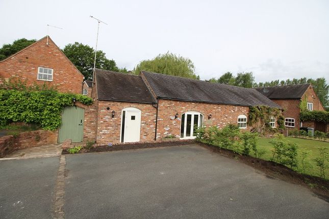 Barn conversion to rent in Lake View, Alsager