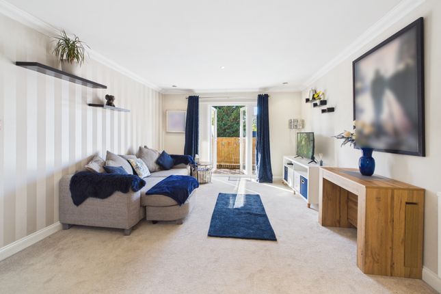 31 Queens Acre, Queens Road, High Wycombe photo 3