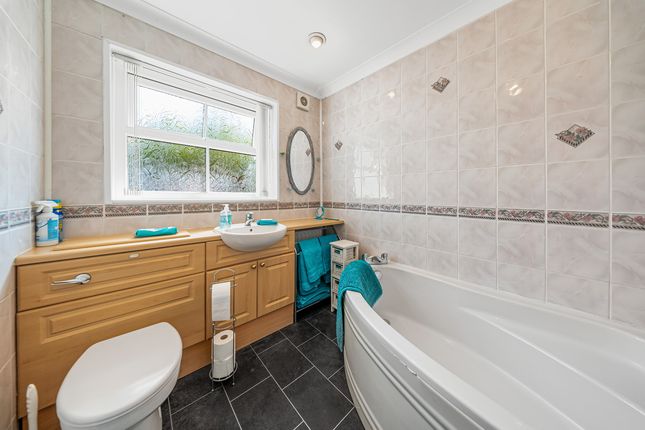 75, Bexhill Close, Pontefract photo 4
