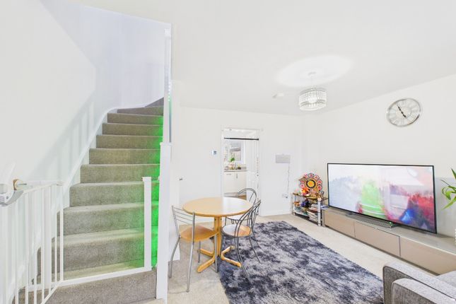 Bradshaw Drive, Cammo, Edinburgh, EH12 8BQ, Edinburgh photo 4
