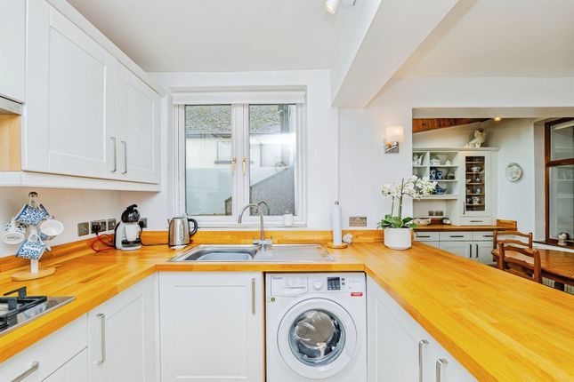 27, Blaengarw Road, Bridgend photo 4