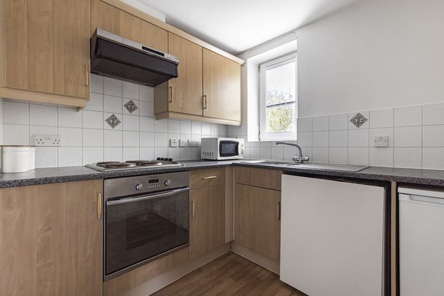 Flat Flat 6, Blyton Court, Copers Cope Road, Beckenham photo 2