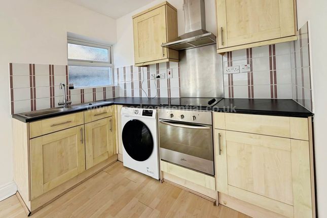 1 Alison House, Standown Avenue, Westcliff On Sea photo 5