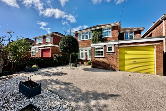 Thumbnail Detached house for sale in Drake Close, Marchwood, Southampton