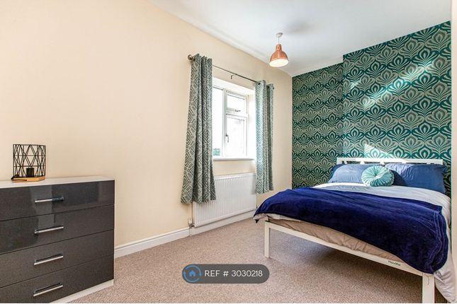 Avondale Road, Chesterfield, Chesterfield photo 3