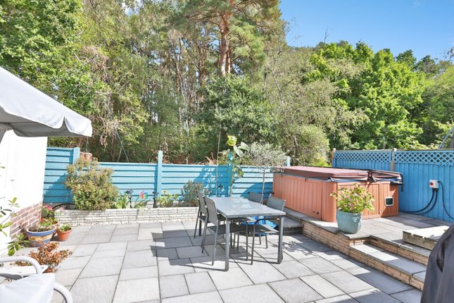 15, Forest Way, Wimborne photo 2