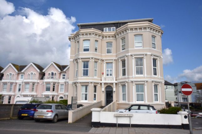Thumbnail Flat to rent in Devon House, Courtenay Place, Teignmouth, Devon