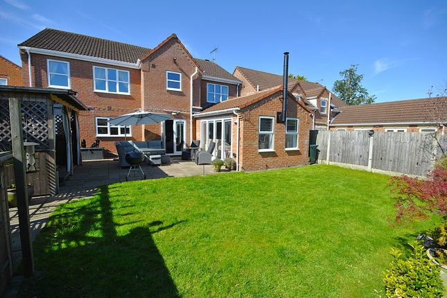 2, River Way, Doncaster photo 2