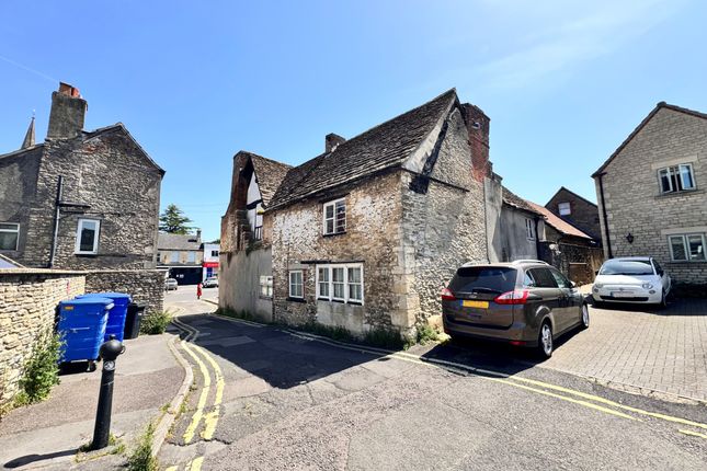 The Rose and Crown,, 22 Market Place, Chippenham photo 4