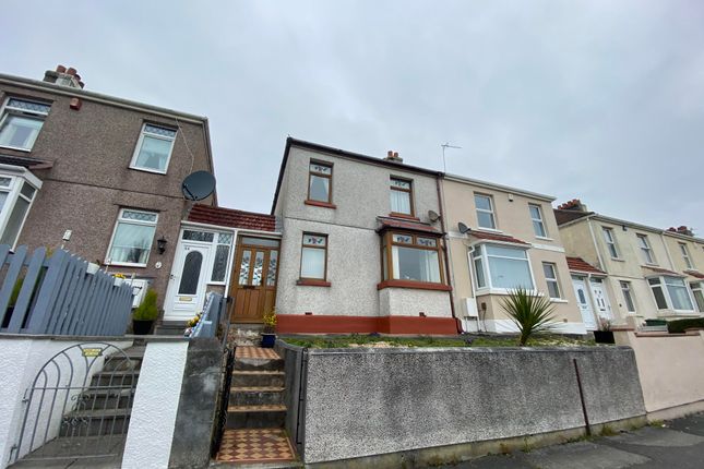Thumbnail Property to rent in Lanhydrock Road, Plymouth