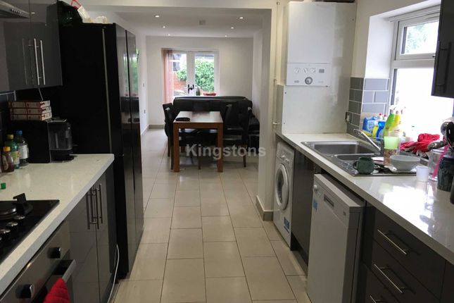 27, Coburn Street, Cardiff photo 2
