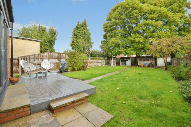 Hill View Road, Chesterfield photo 3