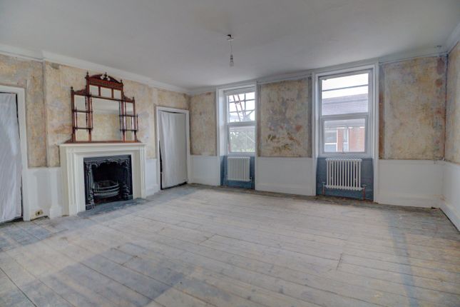 Thumbnail Terraced house for sale in Victoria Road, Margate