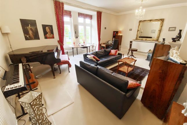 Flat for sale in Ford Road, Tortington, Arundel