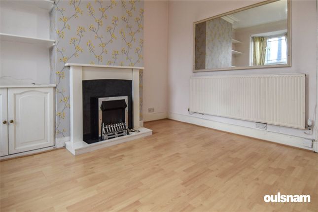 26, Holly Road, Birmingham photo 4
