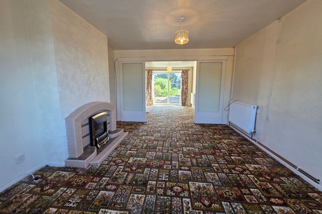 38 Tressall Road, Coalville photo 2