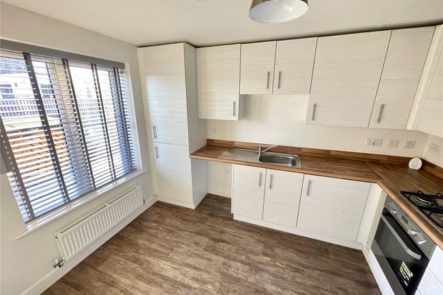 28, Sharcote Drive, Burton-on-Trent photo 4