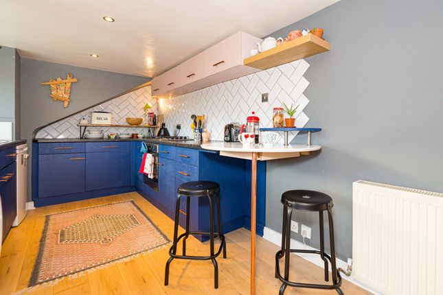 10b, Station Road, LONDON photo 4