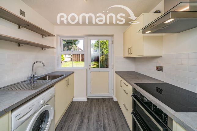 50, Lysander Close, Reading photo 4