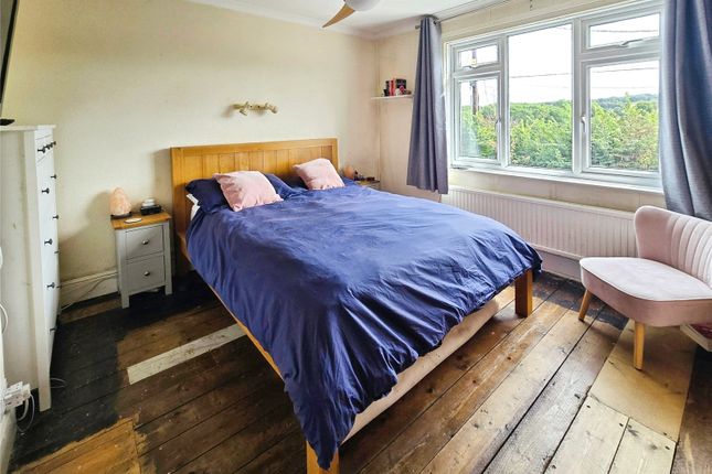 Cliff Hall Cottage,, Clayton Road, Isle of Wight photo 3