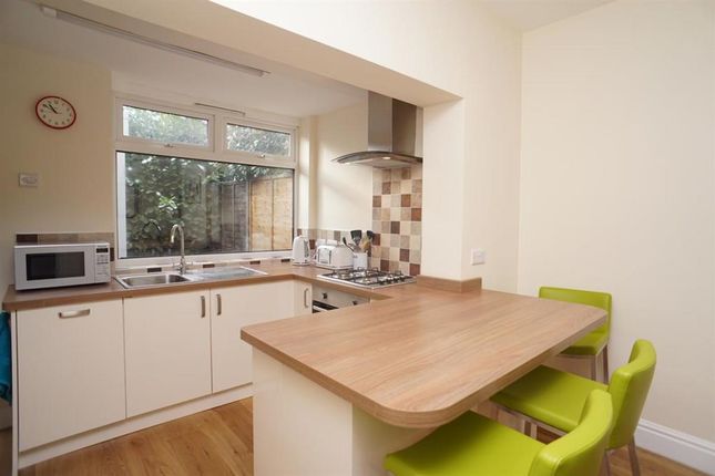 Duncan Kitchen:Diner.Jpg