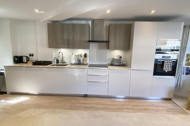 3, Station Road, Marlow photo 4
