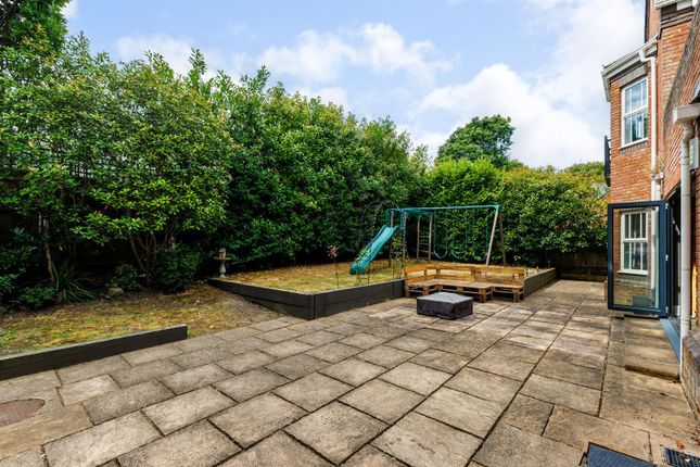 2, Claver Drive, Ascot photo 4