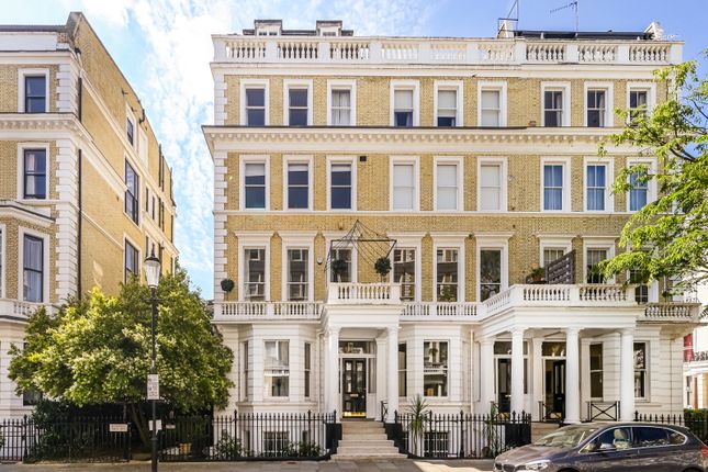 Thumbnail Flat for sale in Southwell Gardens, South Kensington