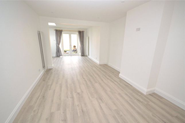 Rossfold Road, Bedfordshire photo 4