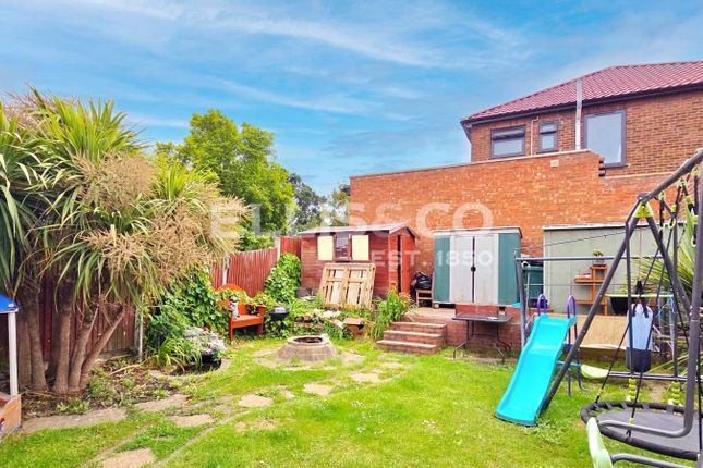 81, Whitton Avenue East, Greenford photo 3