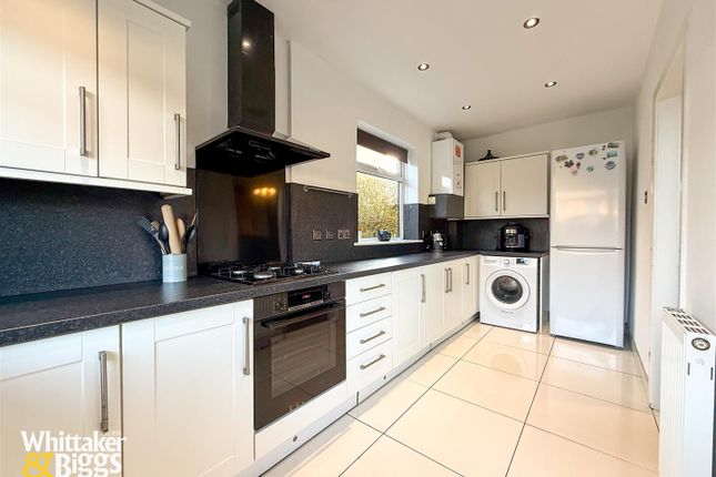 15, Park Lane, Stoke-On-Trent photo 3
