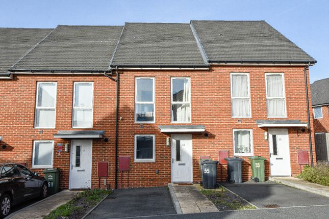 Thumbnail Terraced house for sale in Oakes Crescent, Dartford, Kent