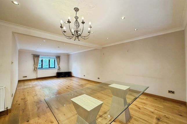 5 Kingston Place, Harrow photo 2