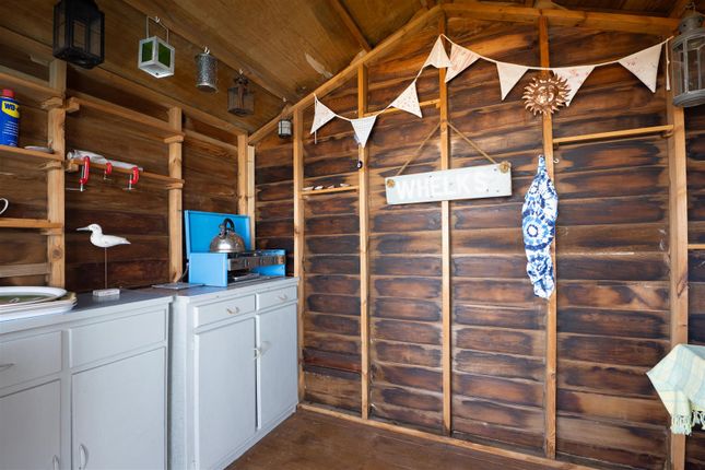Beach Hut 59, Tankerton East,, Marine Parade, Whitstable photo 4