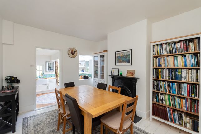 102, Rothes Road, Dorking photo 4
