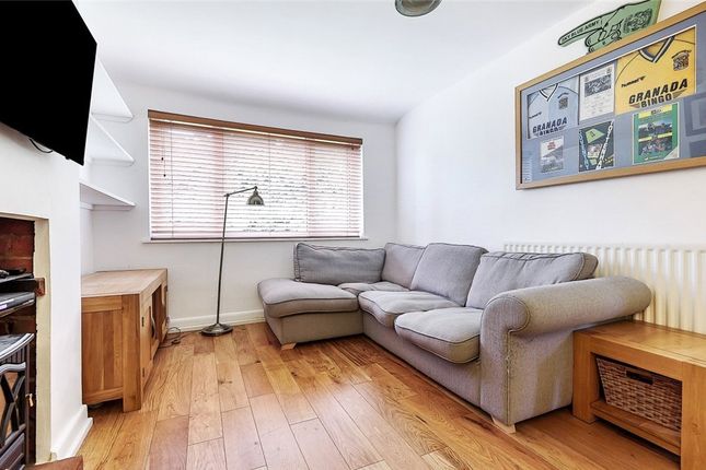 56, Meadowview Road, Catford photo 3