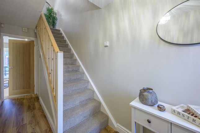 45, Victoria Street, Kingswinford photo 2