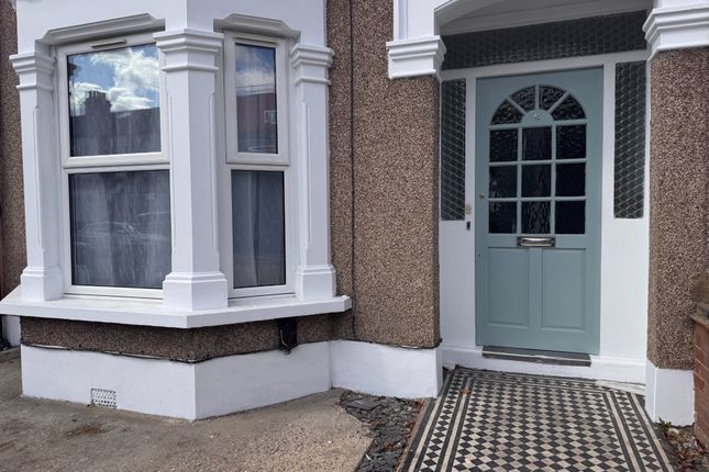 6, Elmstead Road, Greater London photo 2