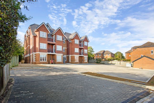 Flat for sale in Pembury Road, Tonbridge