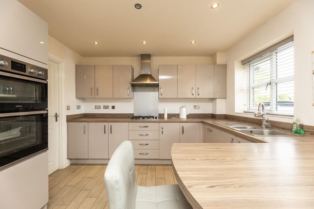 205, Wheldon Road, Castleford photo 2