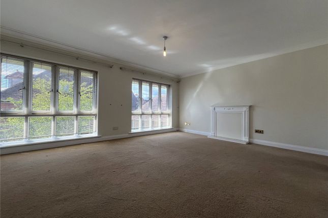 10, Roundhouse Court, Hampshire photo 2