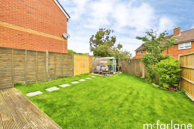 6 St. Josephs Way, Chippenham photo 4