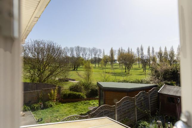 94, Charlton Mead Drive, Bristol photo 3